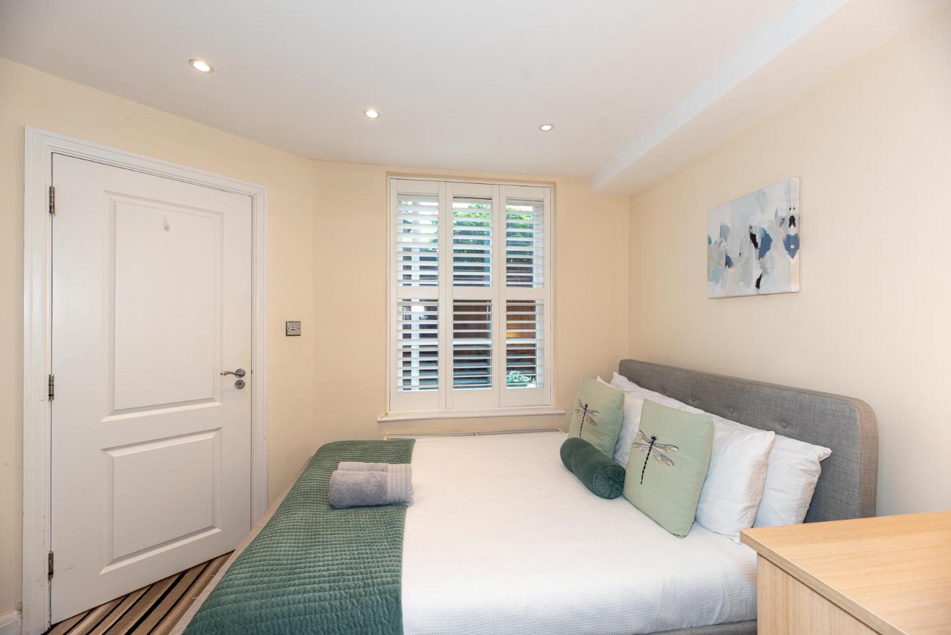 3 Bedroom Apartment With Private Terrace In Pimlico, Westminster, Victoria London Exterior foto