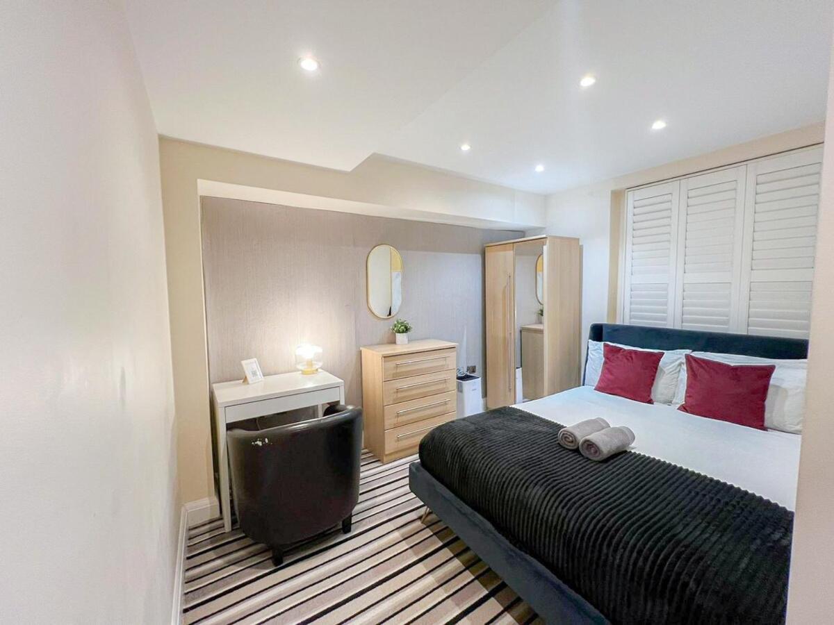 3 Bedroom Apartment With Private Terrace In Pimlico, Westminster, Victoria London Exterior foto