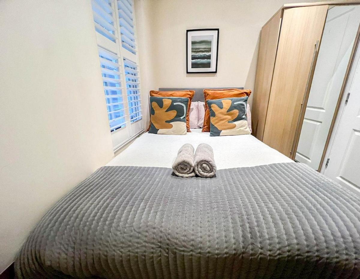 3 Bedroom Apartment With Private Terrace In Pimlico, Westminster, Victoria London Exterior foto