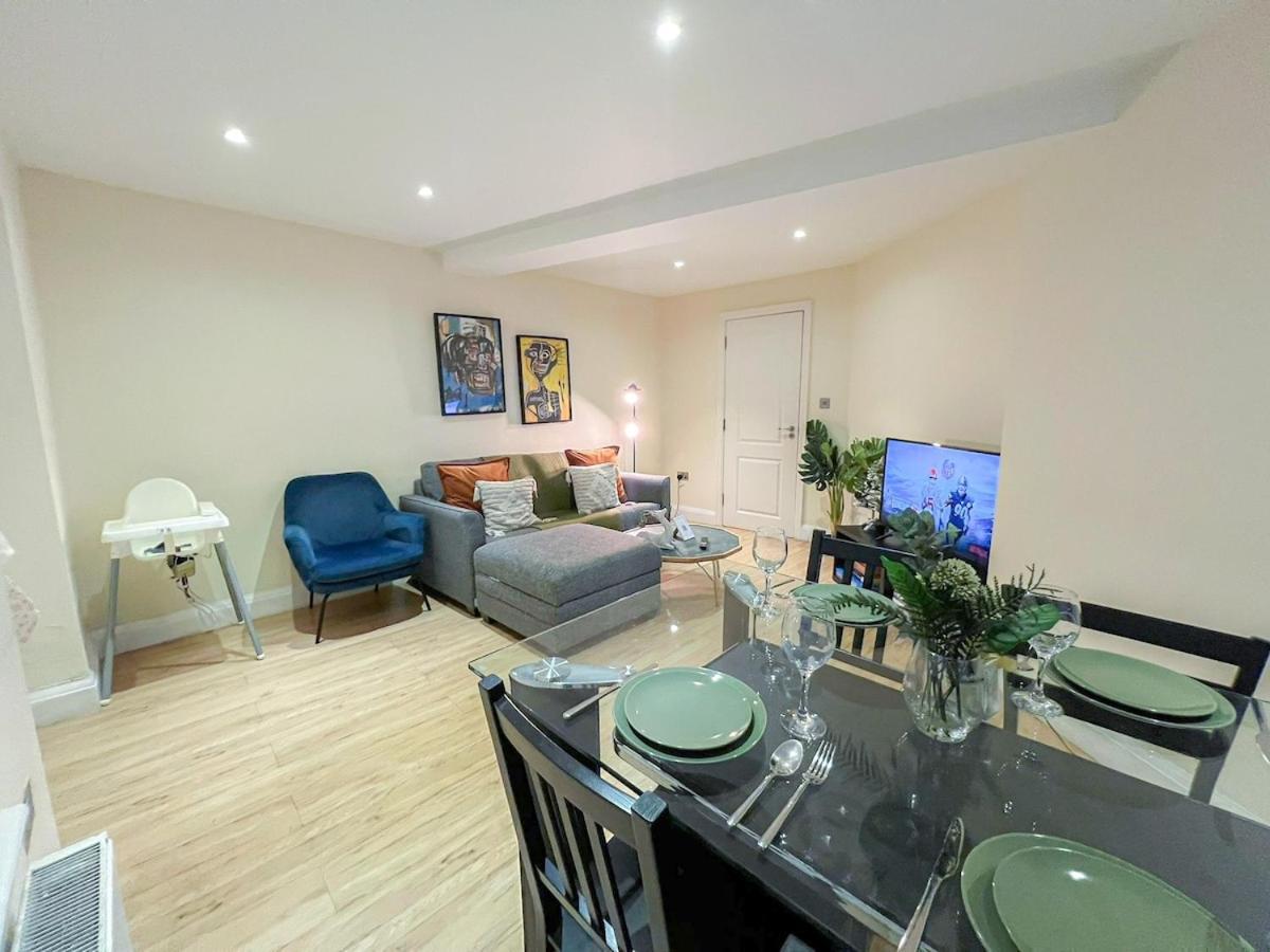 3 Bedroom Apartment With Private Terrace In Pimlico, Westminster, Victoria London Exterior foto